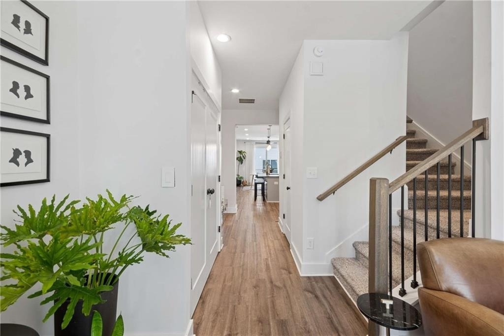 1350 May Avenue Se - Photo 23