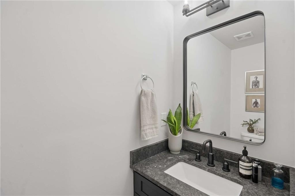1350 May Avenue Se - Photo 19