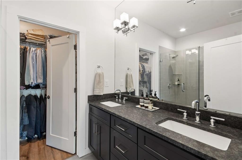 1350 May Avenue Se - Photo 30