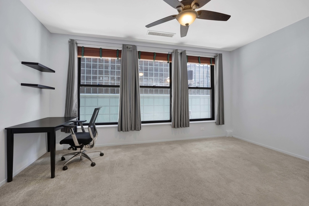 431 S Dearborn Street - Photo 13