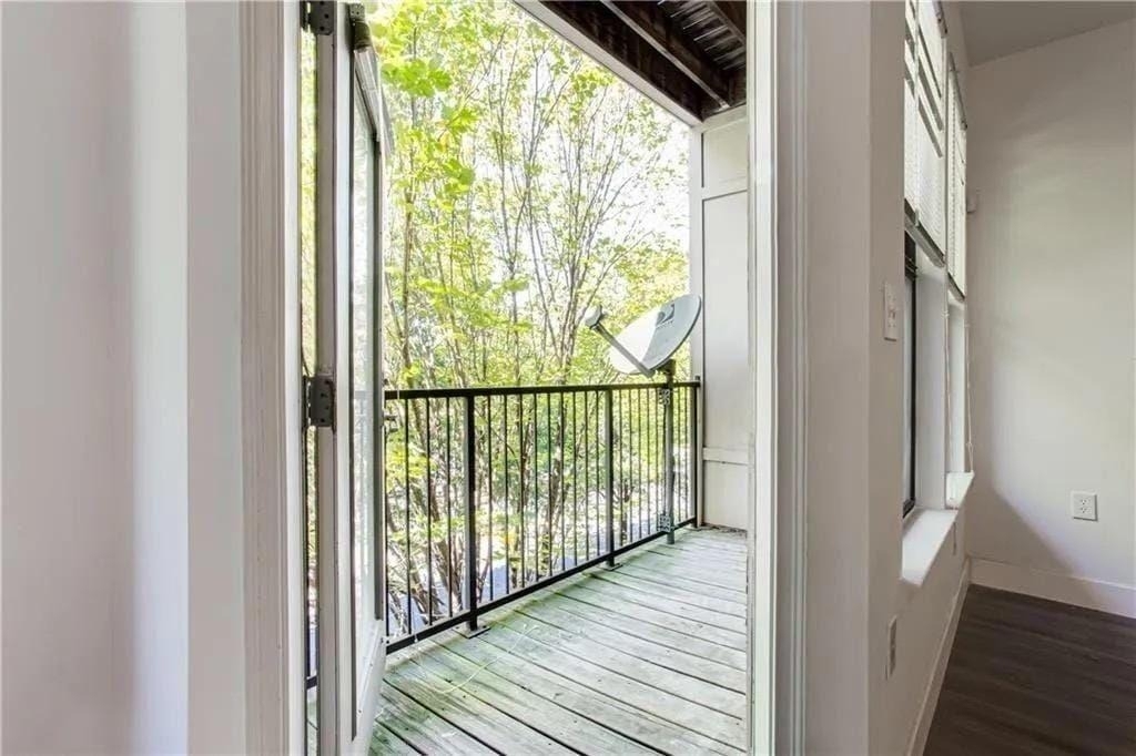 898 Oak Street Sw - Photo 13