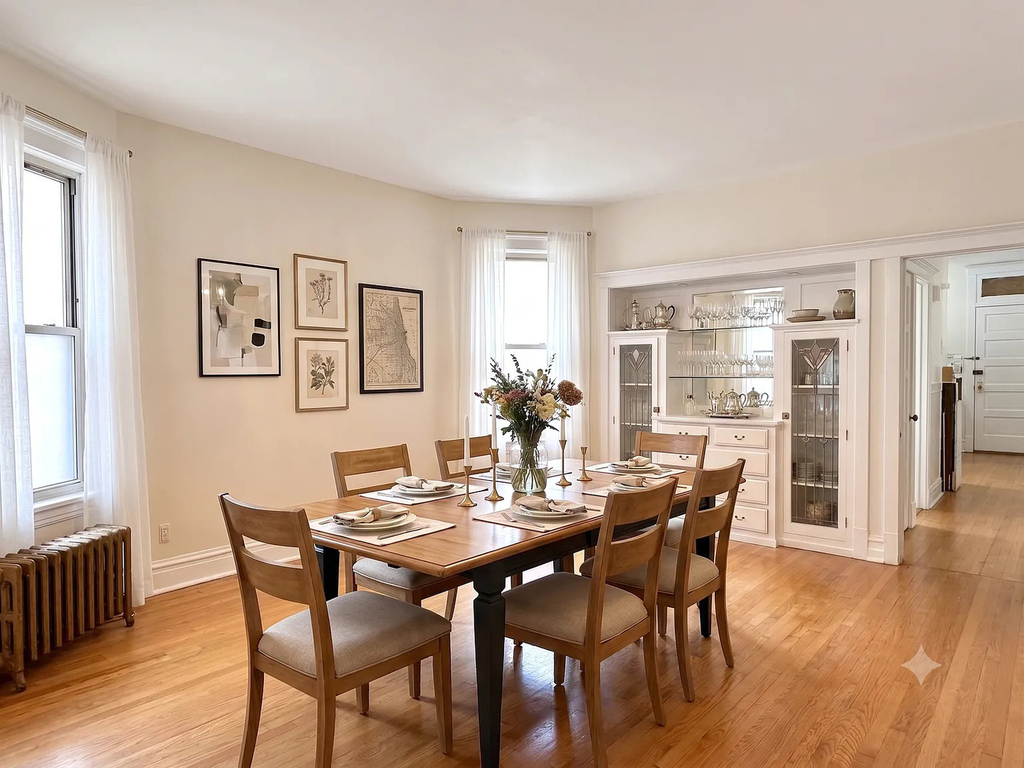 2535 W Eastwood Avenue - Photo 1