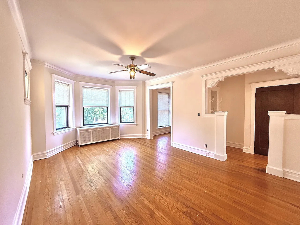 2535 W Eastwood Avenue - Photo 7