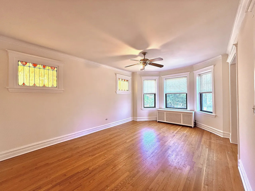 2535 W Eastwood Avenue - Photo 6