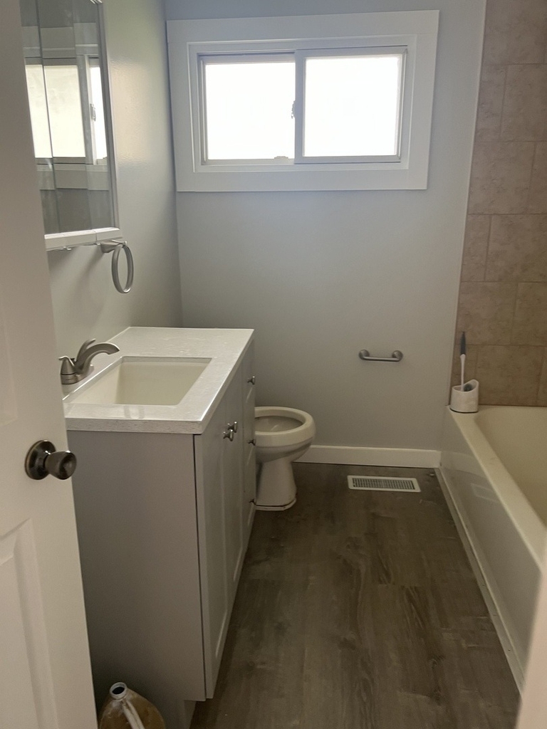 2016 Capri Avenue - Photo 8