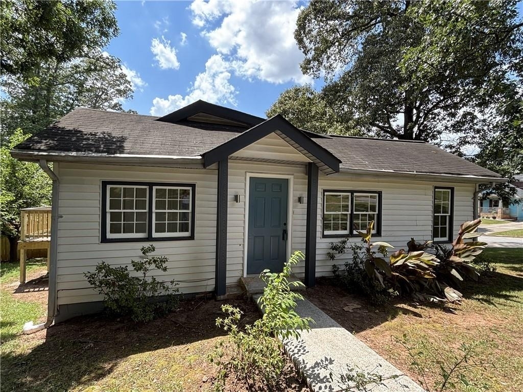 2469 Glynn Drive Se - Photo 1