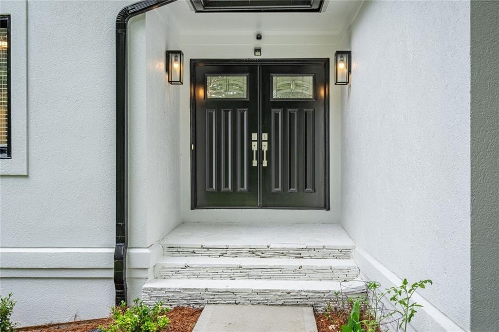 3924 Ashford Dunwoody Road Ne - Photo 2