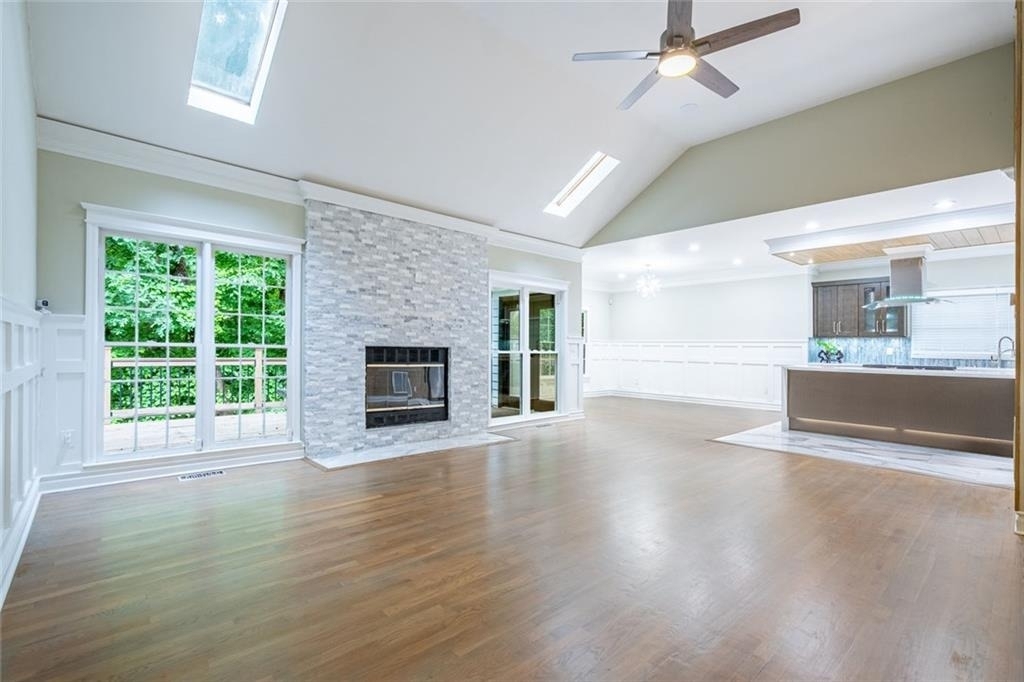 3924 Ashford Dunwoody Road Ne - Photo 4