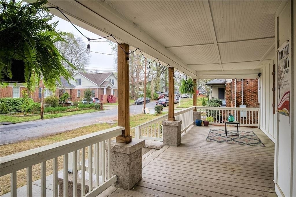 1130 Larosa Terrace Sw - Photo 3