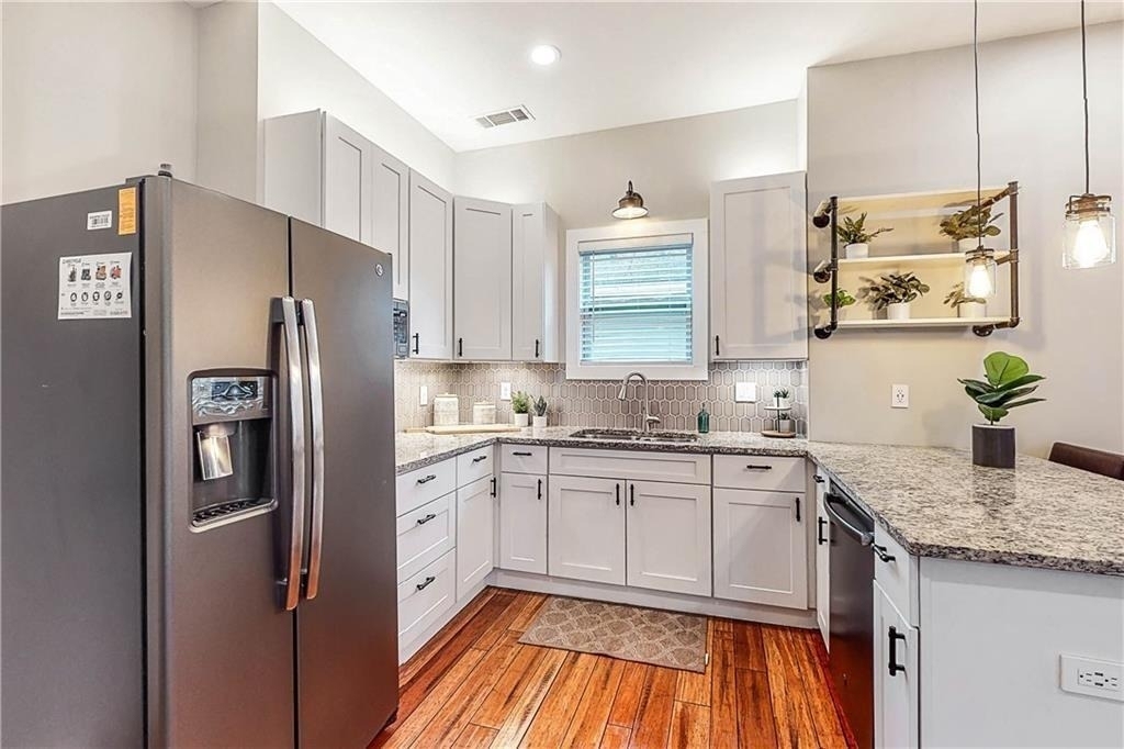 1130 Larosa Terrace Sw - Photo 9