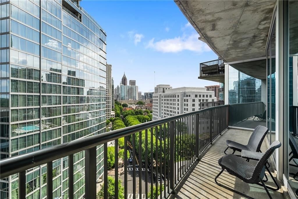 1080 Peachtree Street Ne - Photo 10