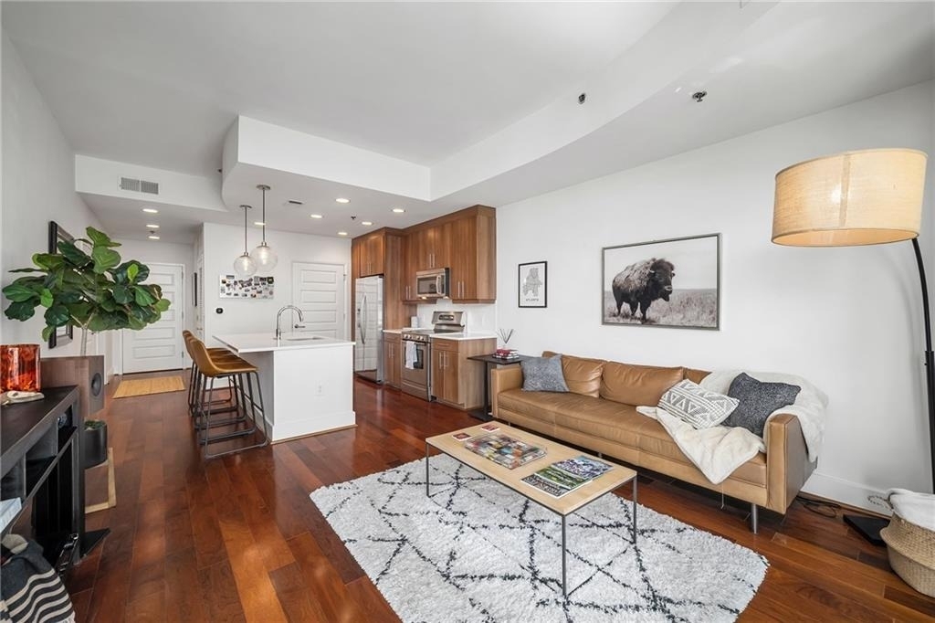 1080 Peachtree Street Ne - Photo 8