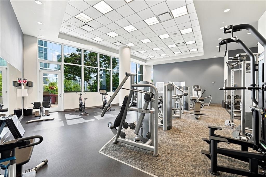 1080 Peachtree Street Ne - Photo 25