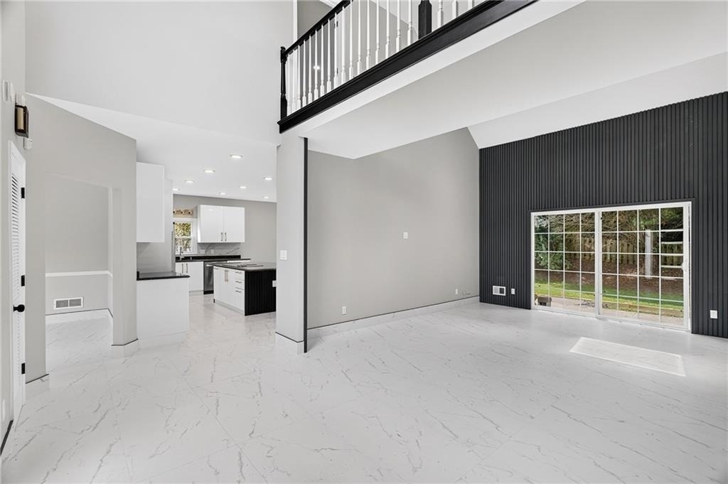 475 Trammell Drive - Photo 1