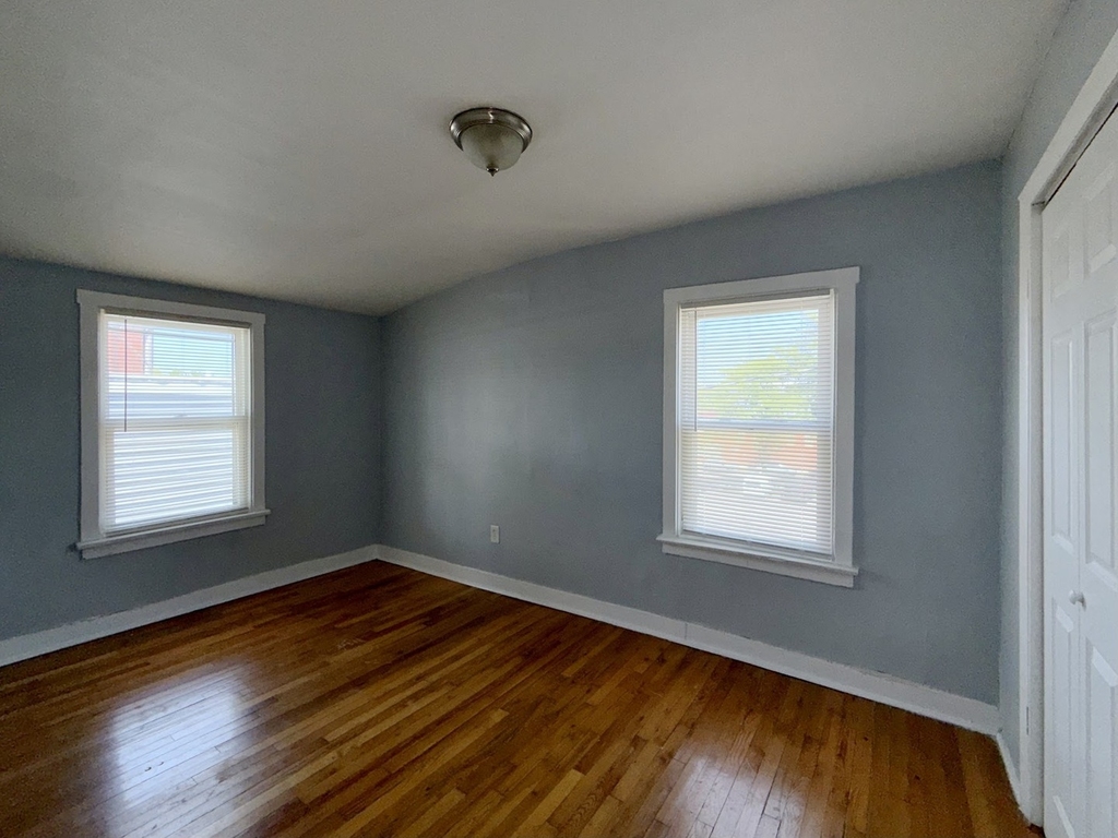 2531 N Tripp Avenue - Photo 7