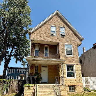 2531 N Tripp Avenue - Photo 0