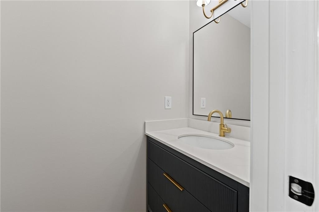 386 Creek Manor Way - Photo 17