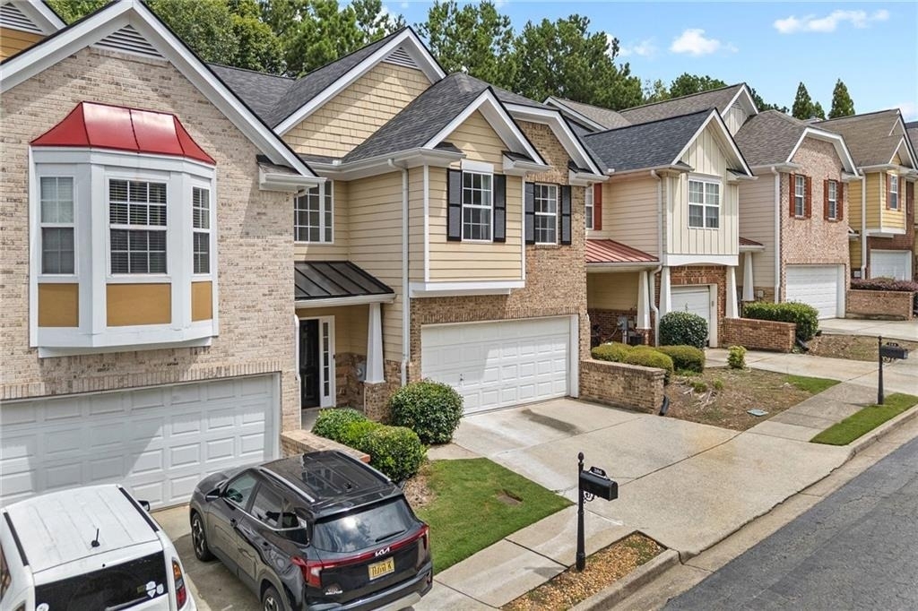 386 Creek Manor Way - Photo 1