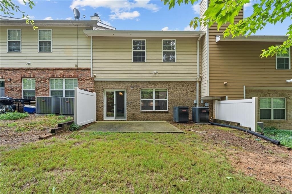 386 Creek Manor Way - Photo 34