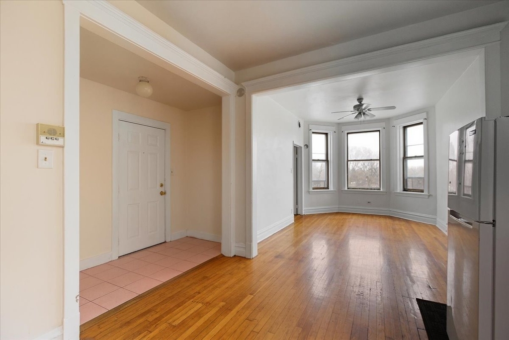3133 W Augusta Boulevard - Photo 6