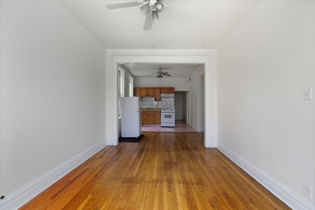 3133 W Augusta Boulevard - Photo 8