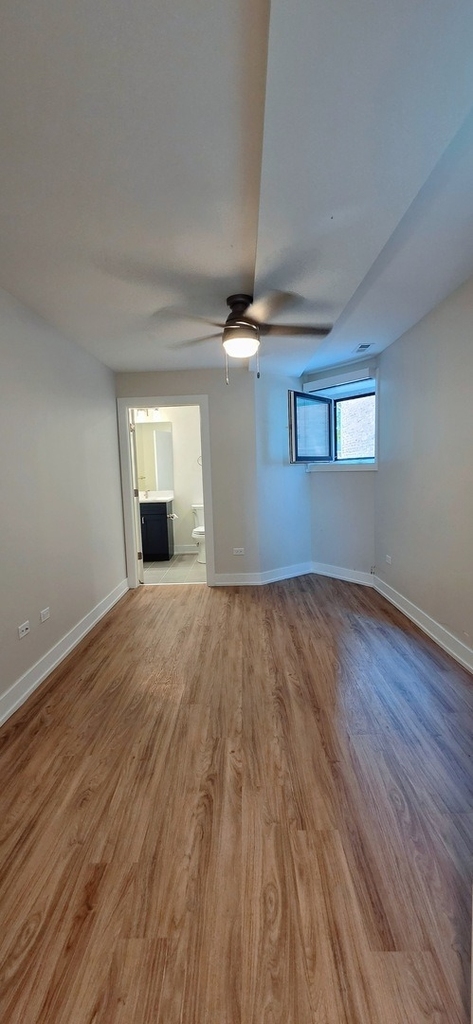 2230 W Wilson Avenue - Photo 6