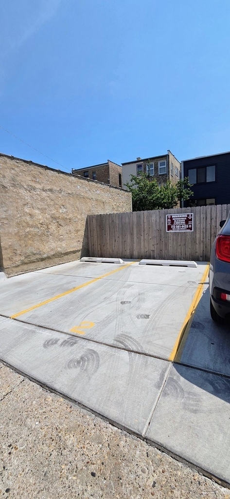 2230 W Wilson Avenue - Photo 16