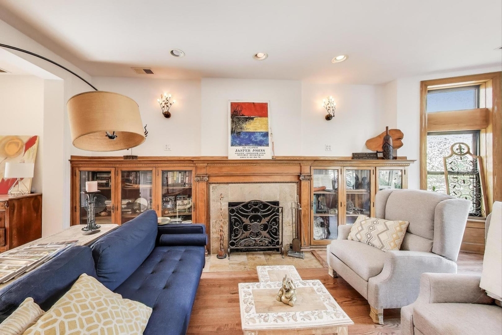 4553 S Ellis Avenue - Photo 6
