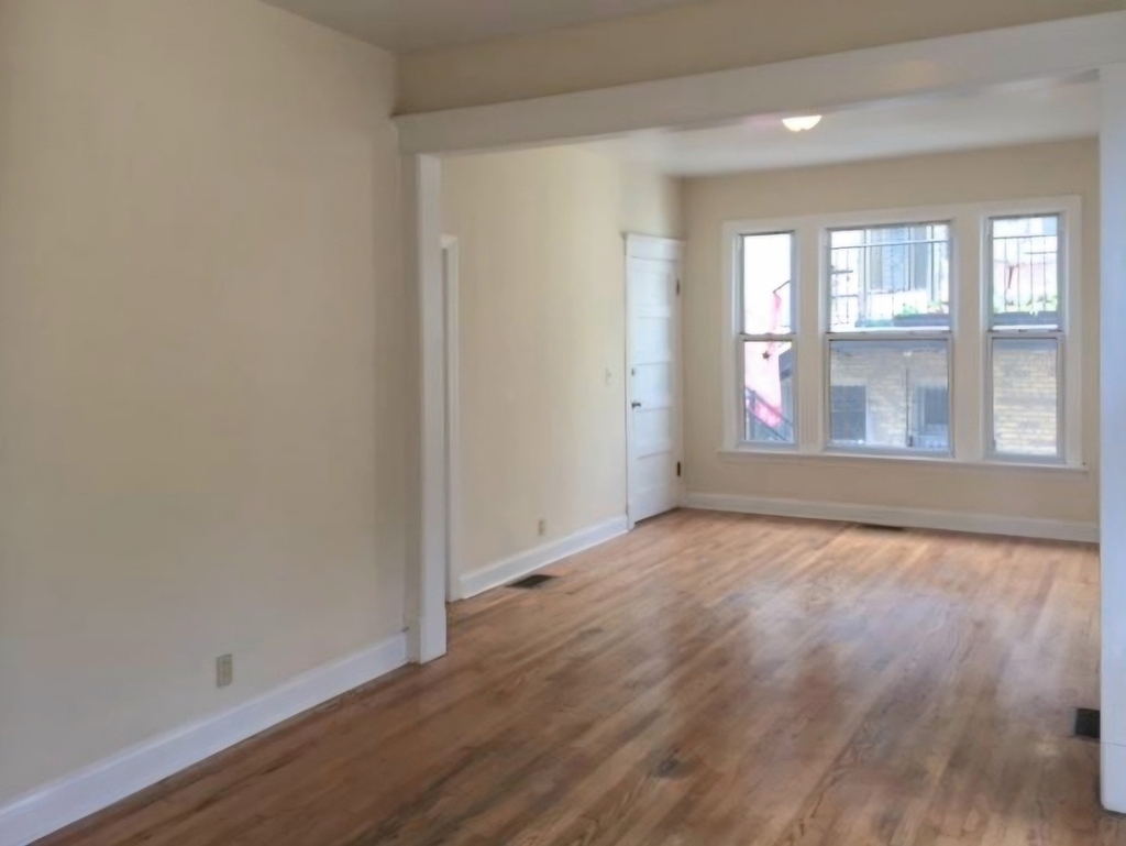 3523 W Fullerton Avenue - Photo 8