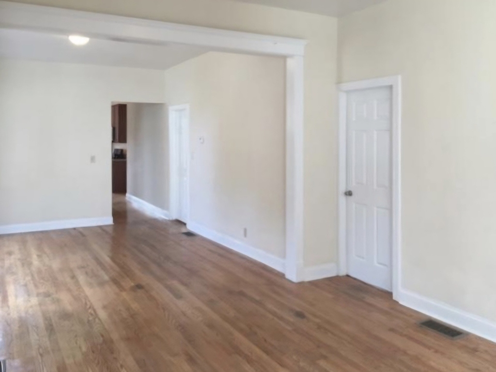 3523 W Fullerton Avenue - Photo 9