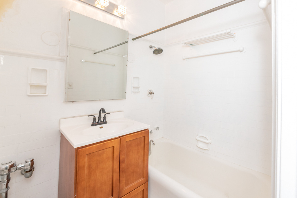 400 W Deming Place - Photo 7