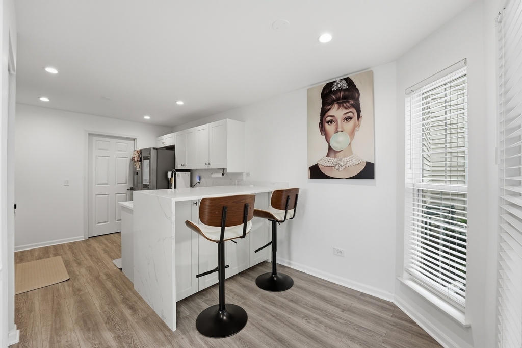 1117 Hawthorne Lane - Photo 13