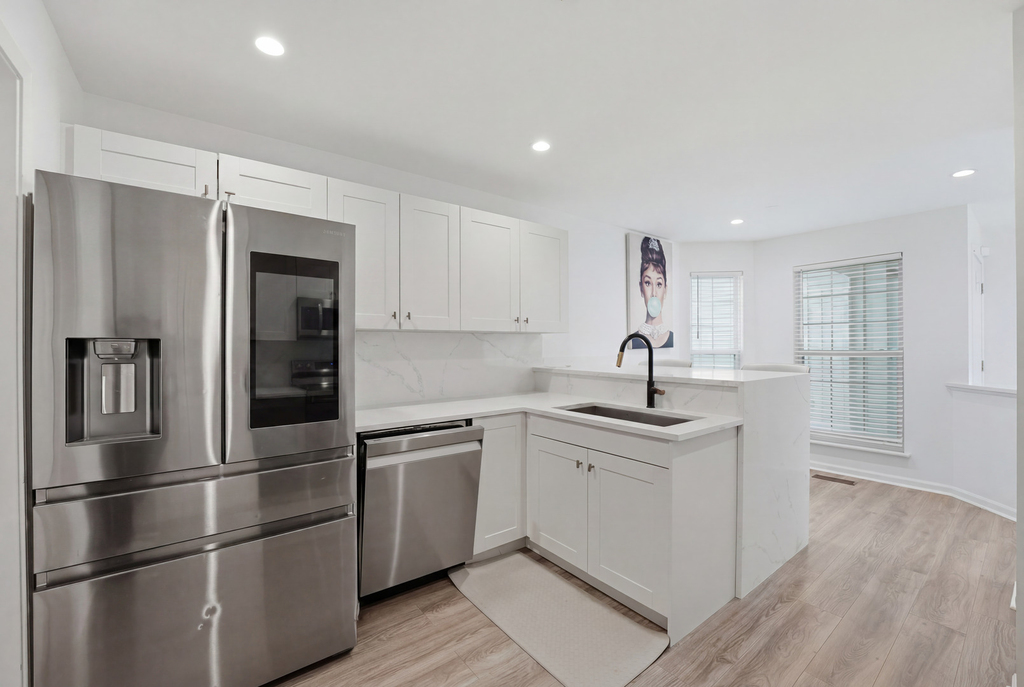 1117 Hawthorne Lane - Photo 16