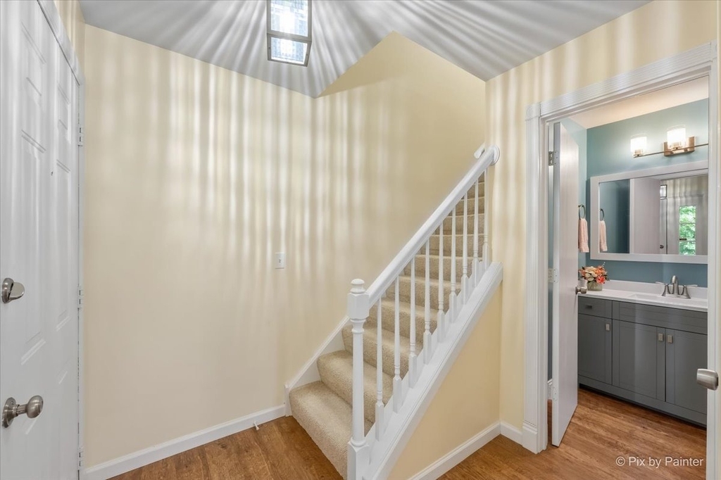 453 Village Creek Drive - Photo 12