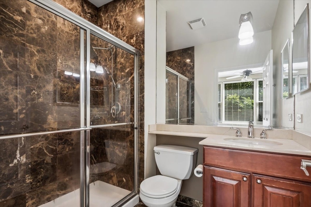 960 N Crosby Street - Photo 11