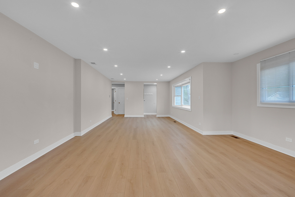 1055 N Bluebonnet Lane - Photo 17