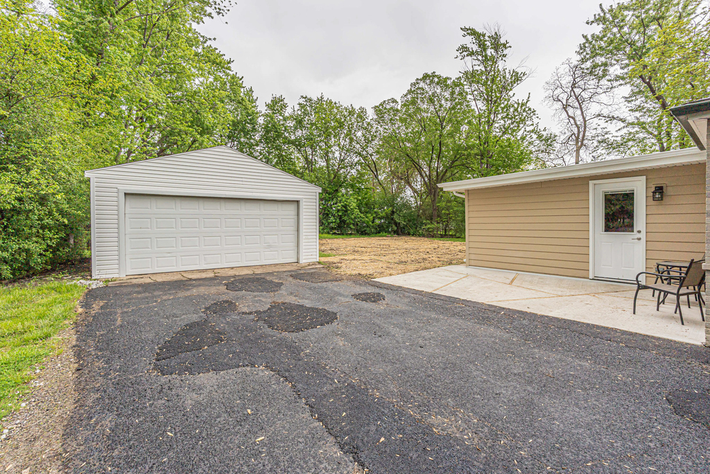 1055 N Bluebonnet Lane - Photo 25