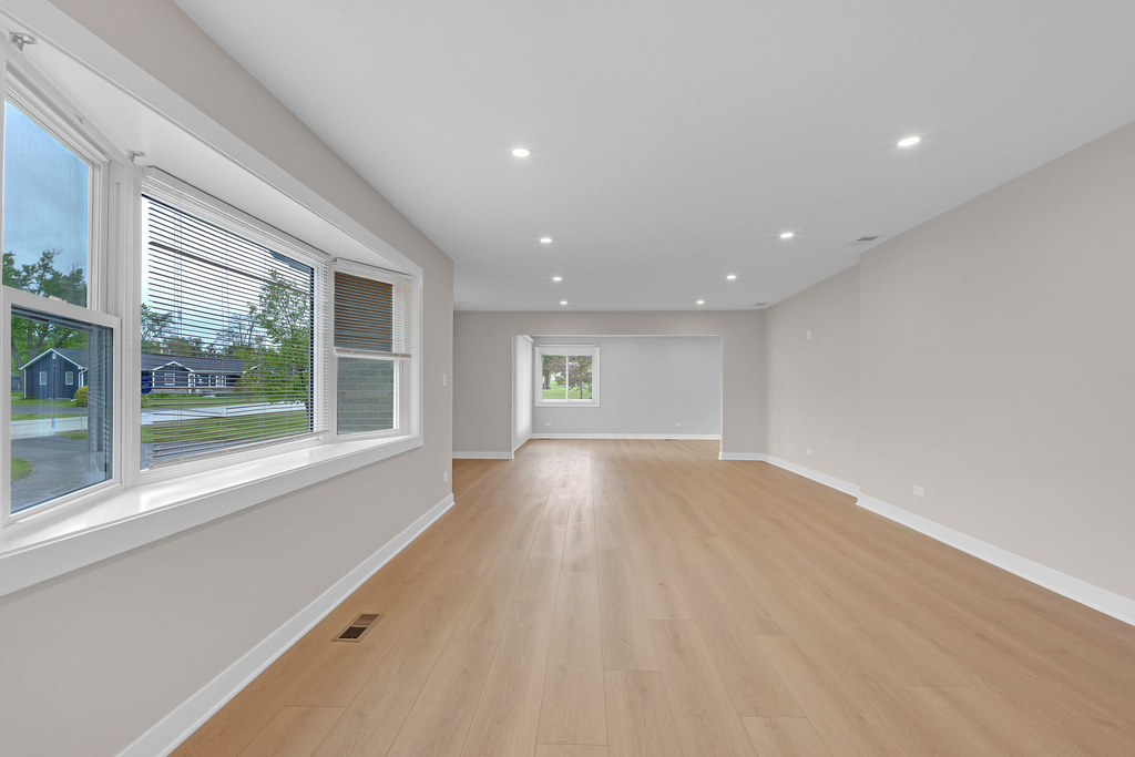 1055 N Bluebonnet Lane - Photo 15