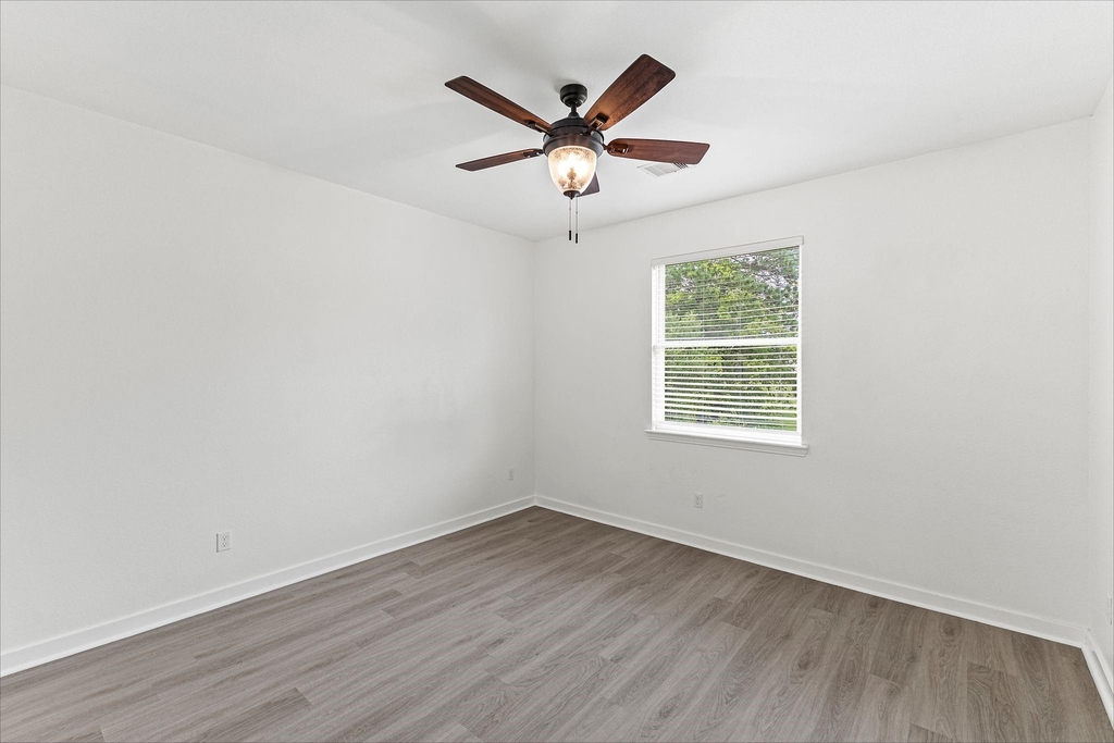 14828 Spica Court - Photo 18