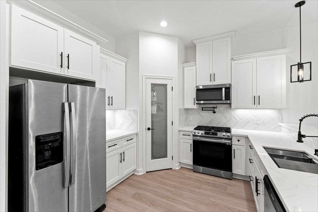 14828 Spica Court - Photo 10