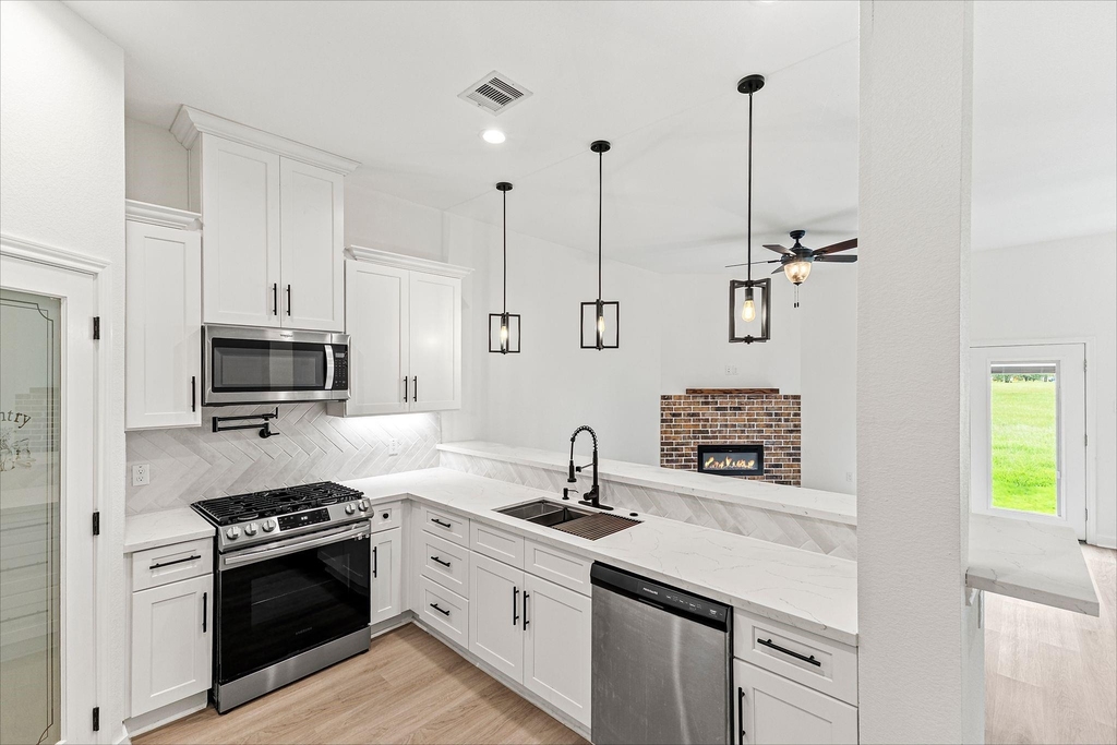 14828 Spica Court - Photo 9