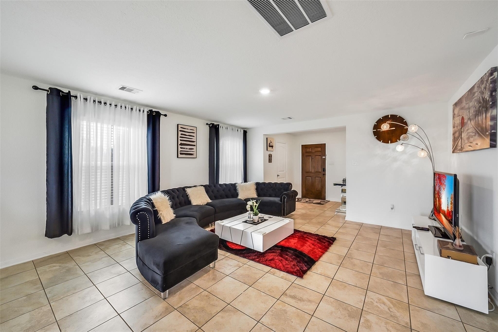 16502 Live Oak Canyon Drive - Photo 5