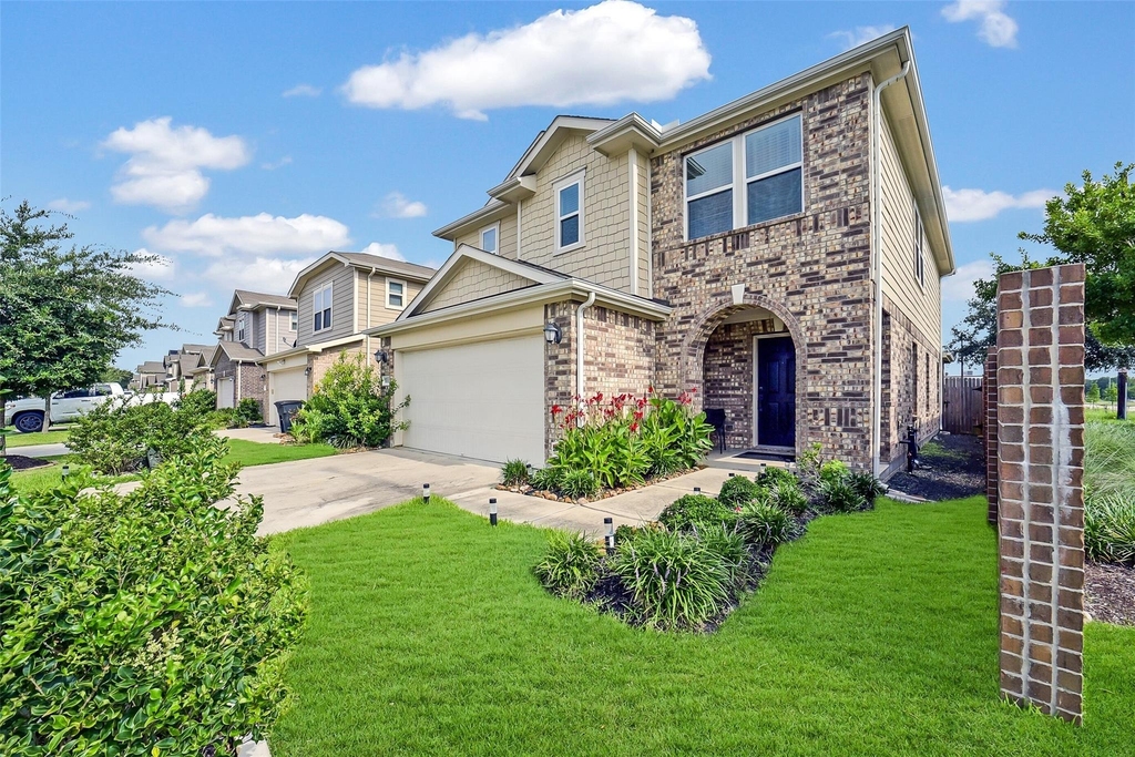 16502 Live Oak Canyon Drive - Photo 2