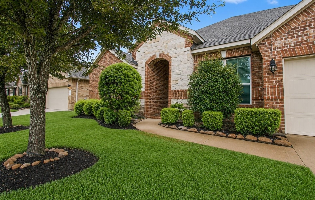 22943 Banff Brook Way - Photo 1