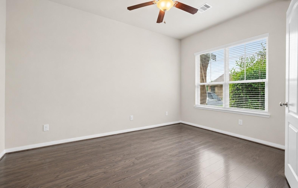 22943 Banff Brook Way - Photo 16