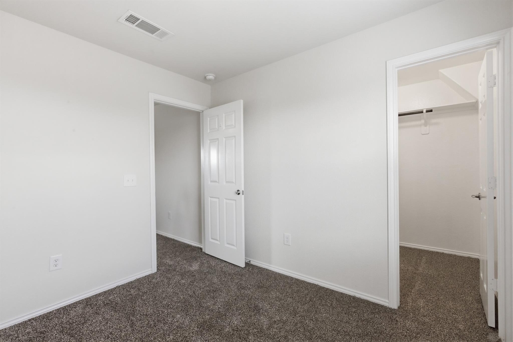 5718 Savanna Pasture Road - Photo 30