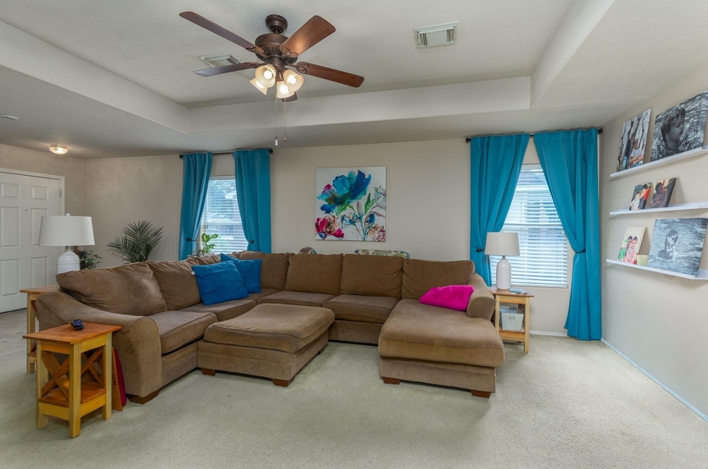 24027 Kingbriar Drive - Photo 0