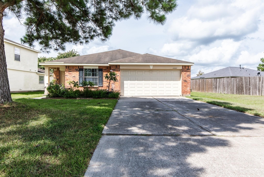 24027 Kingbriar Drive - Photo 21