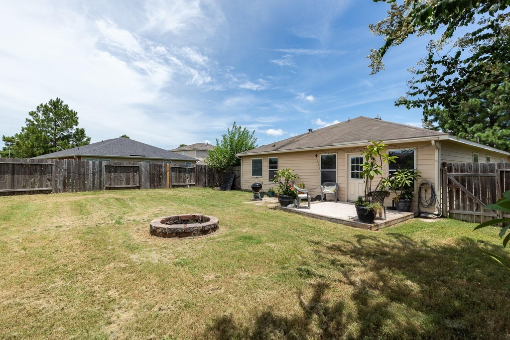 24027 Kingbriar Drive - Photo 1