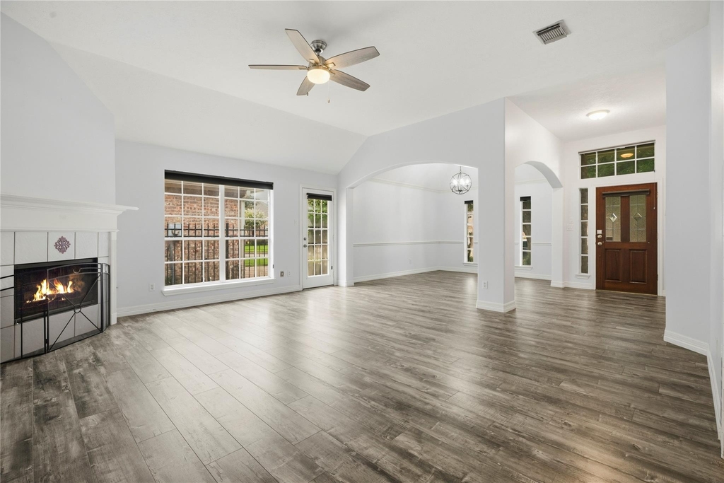 12242 Rutgers Park Court - Photo 6